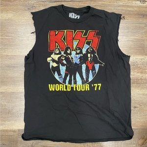 2021 Re Print Kiss World Tour ‘77 Black Sleeveless Shirt Size L Used